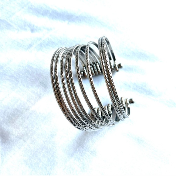 Bangle Cuff - Picture 2 of 3